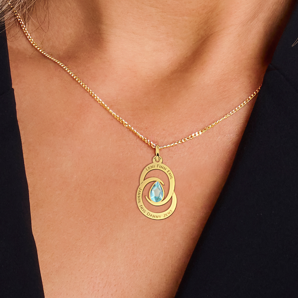 14 carat gold pendant with swarovski stone