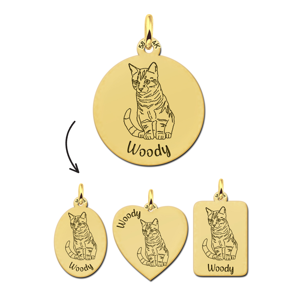 Gold pendant with cat portrait European Shorthair