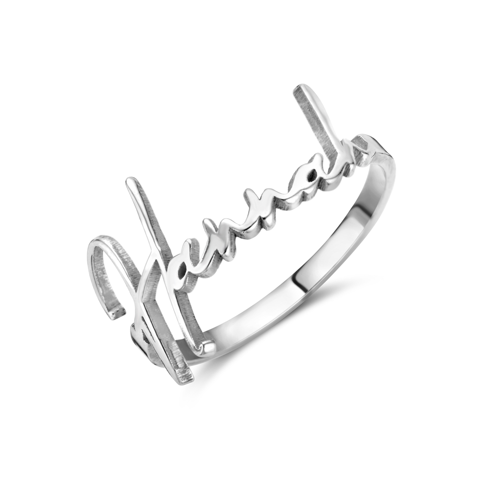 Silver personalized name ring model Hannah
