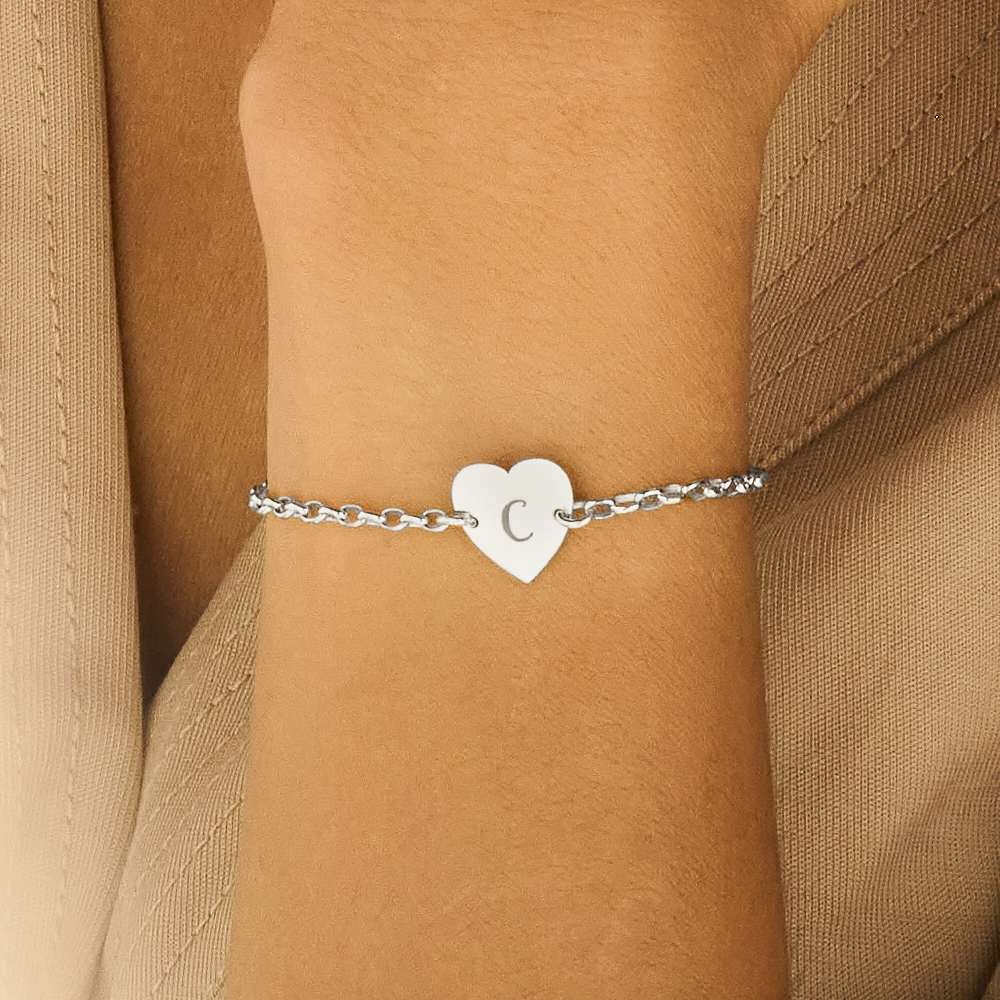 Silver initial bracelet heart-shaped