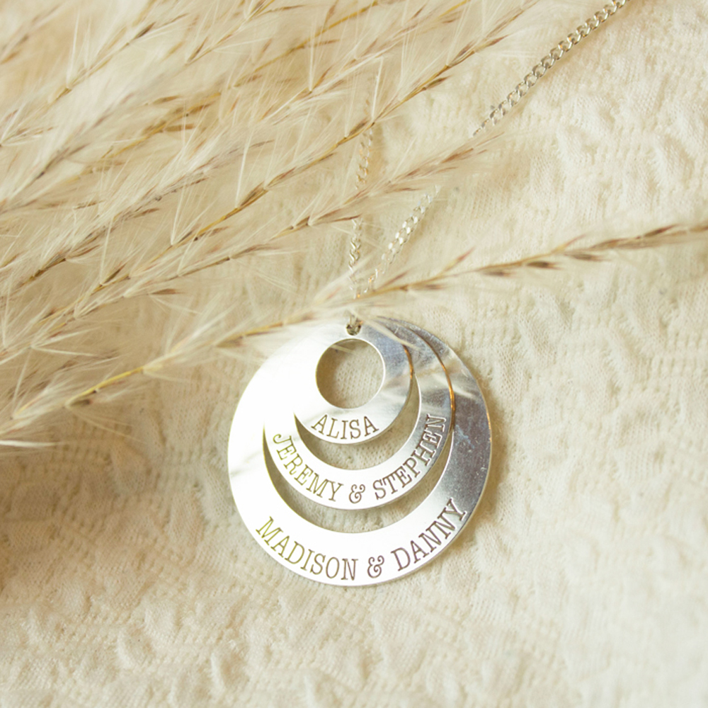 Three Circle Necklace with Name Engraved