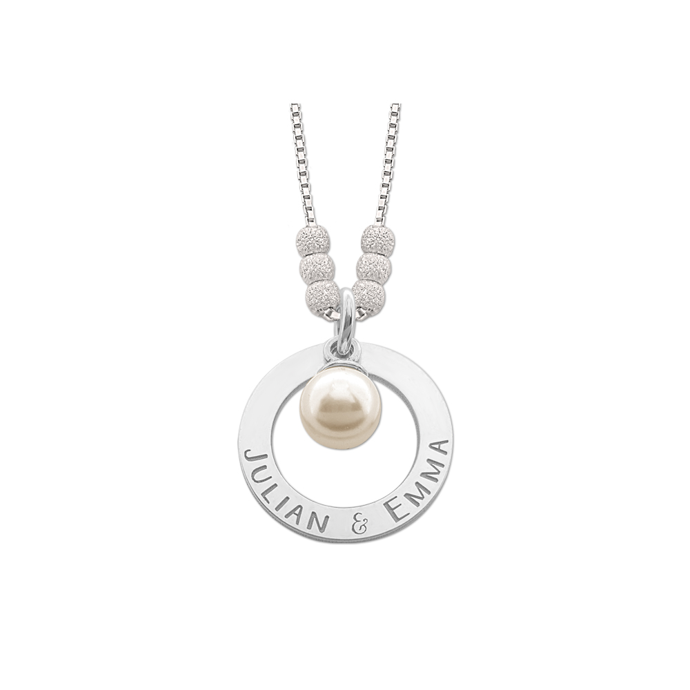 Mothers necklace with pearl