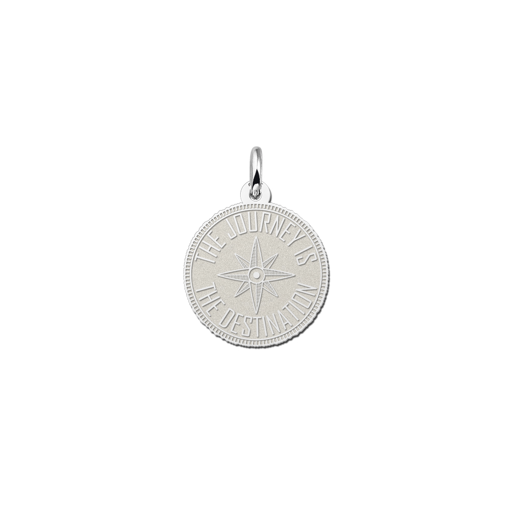 Silver coin pendant met compas and engraving