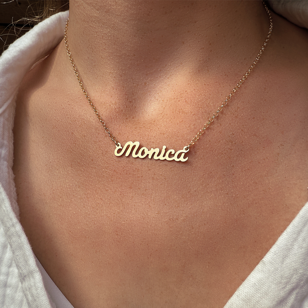 Gold name necklace model Monica