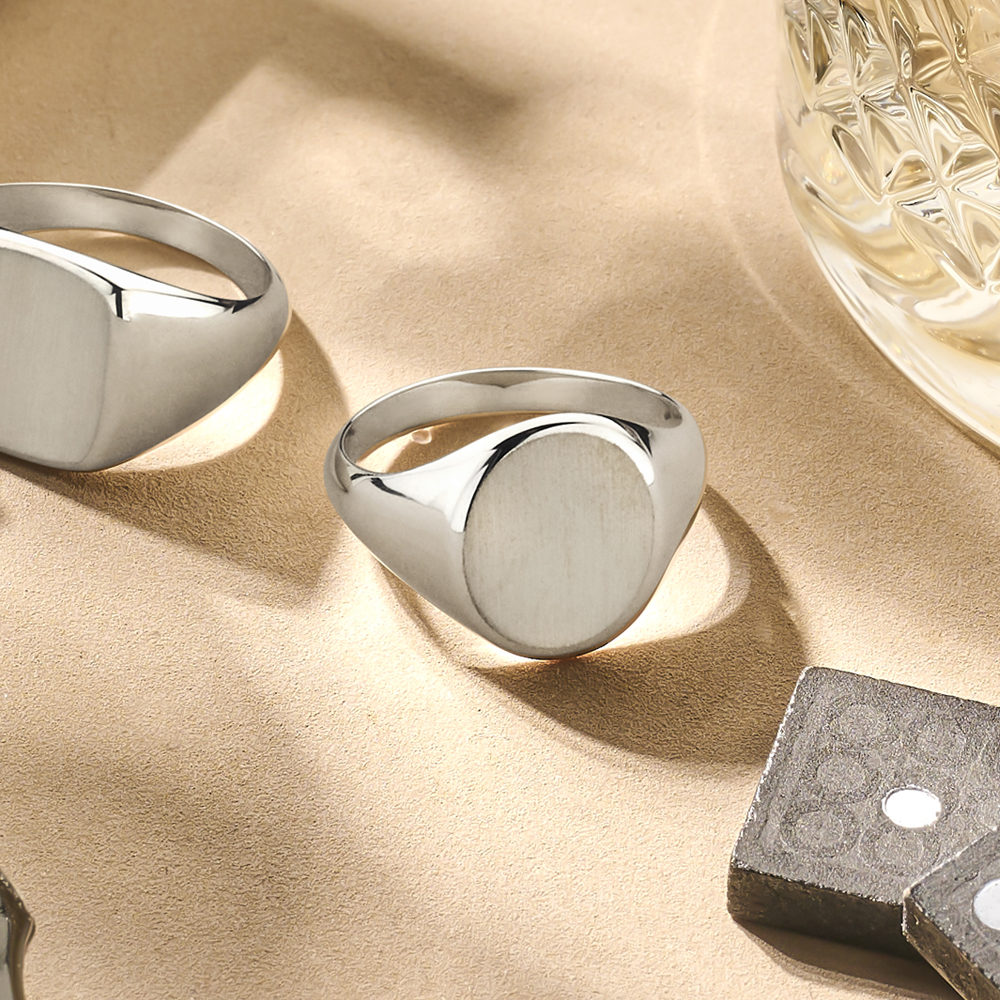 925 sterling silver oval signet ring with monogram