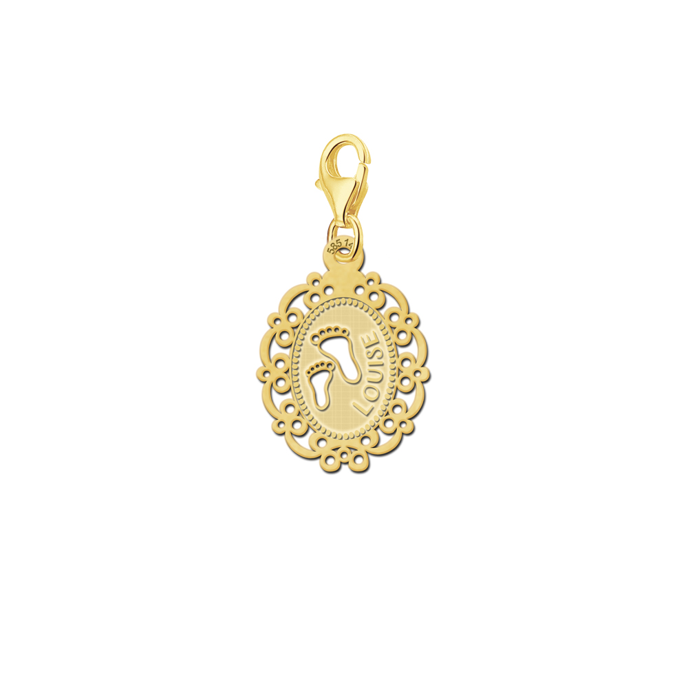 Golden cameo charm babyfeet with name