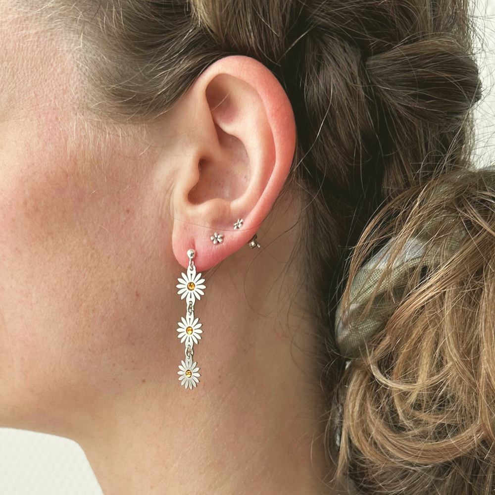 Silver earrings three daisies with birthstones