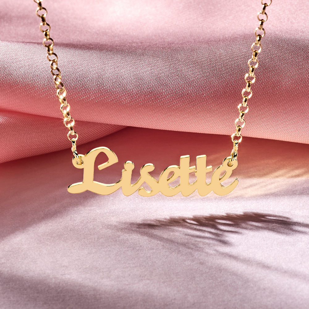Gold name necklace, model Lisette