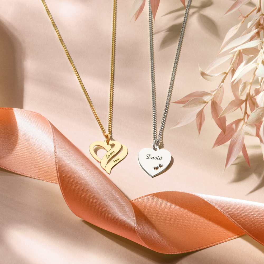 Silver heart pendant with name and double hearts