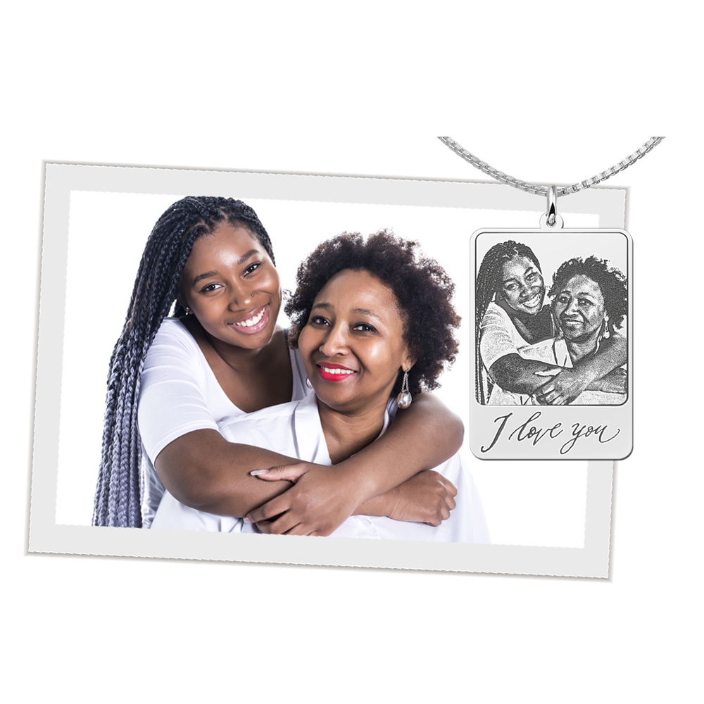 Silver photo pendant with picture and handwritten message