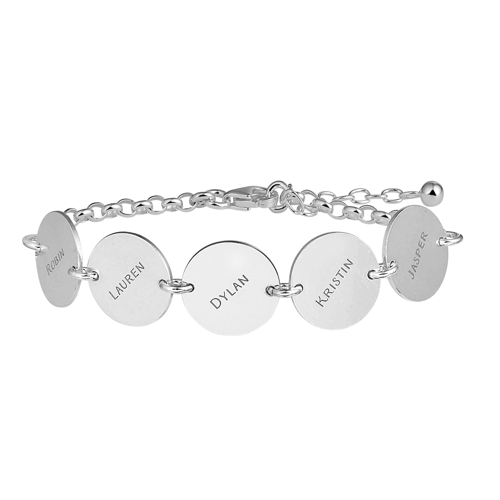 Silver bracelet with 5 names in cirkels