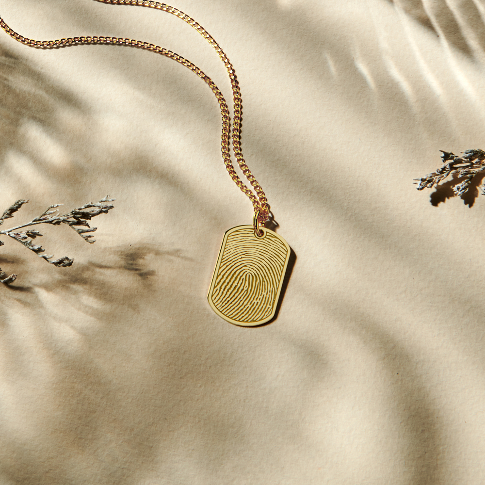 Dogtag Fingerprint pendant in gold