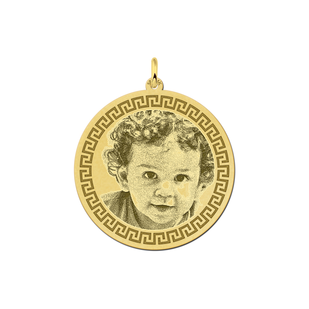 https://www.names4ever.co.uk/image/product/guid/7805b98465b345c7a2d91e0ff9682333/round-photo-charm-with-hook-pattern-gold.jpg