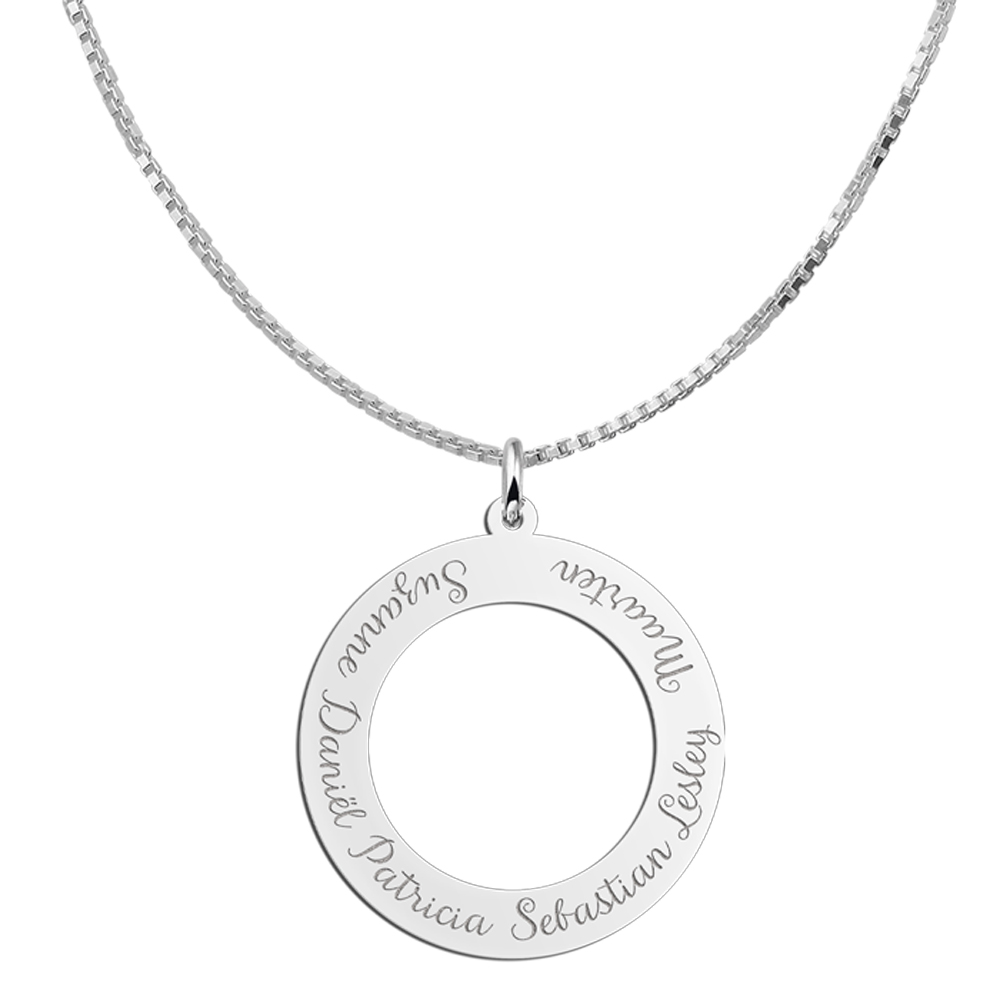 Round pendant with six names