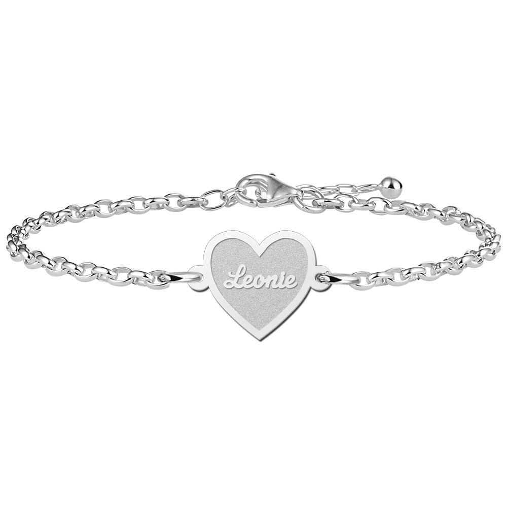 Silver heart bracelet including engraving
