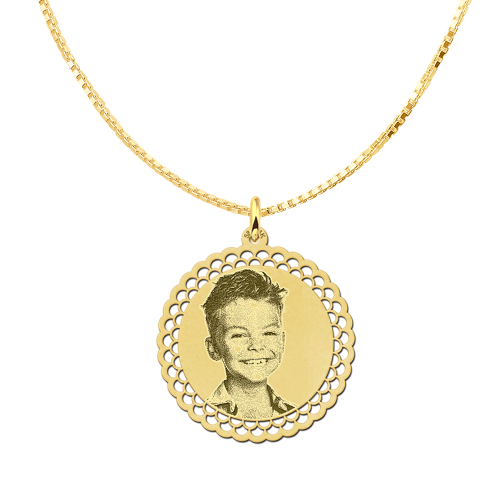 Photo pendant necklace round gold