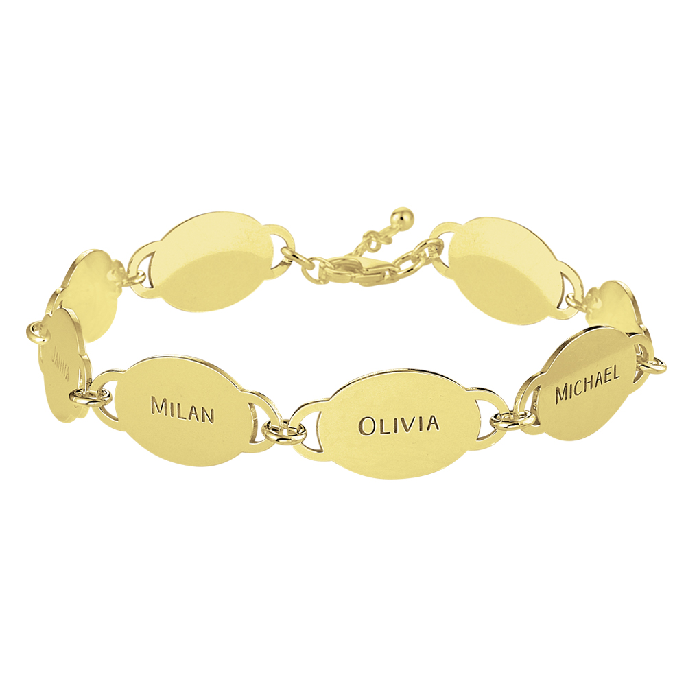 Gold bracelet with 8 names