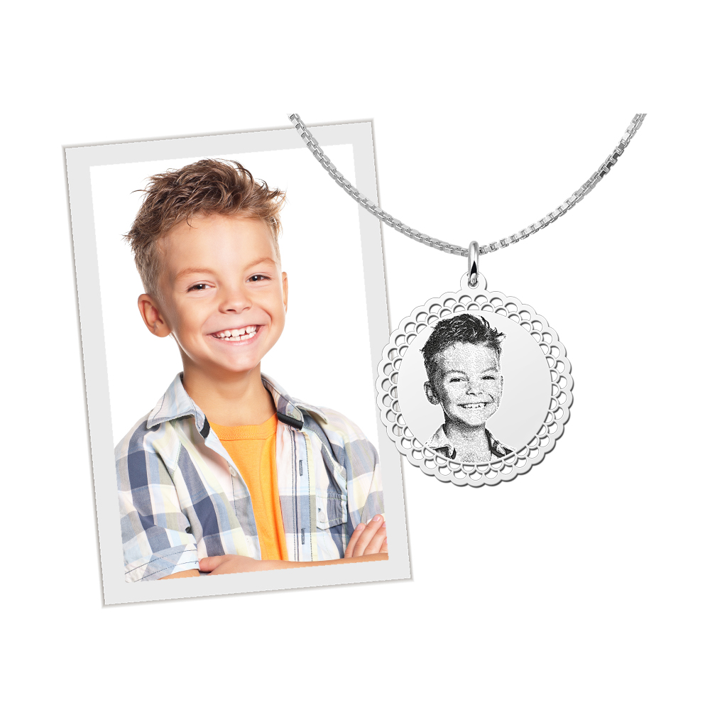 Photo pendant necklace round silver