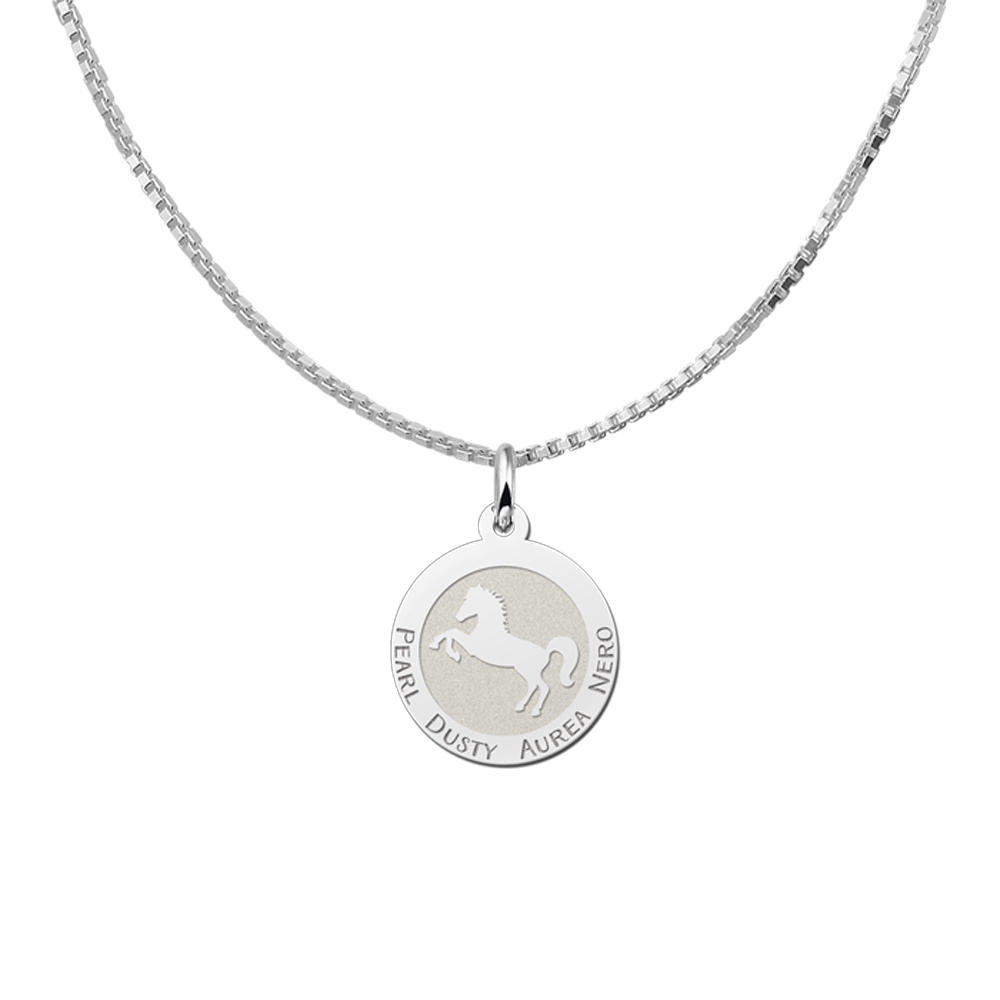 Horse pendant with name engraving in silver