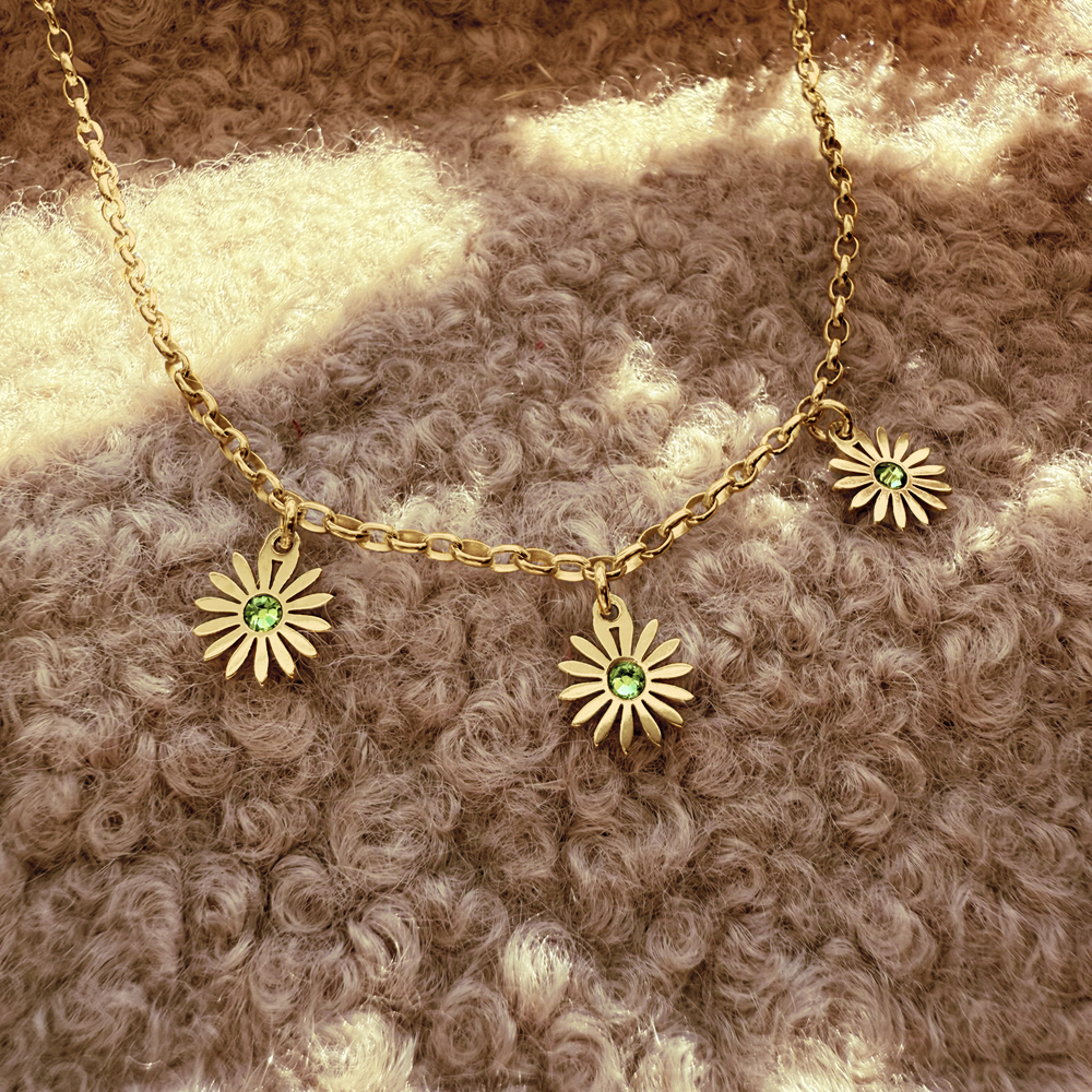 Gold necklace three daisies with birthstones