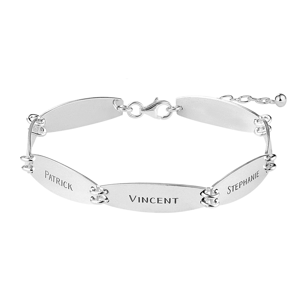 Silver bracelet with 7 names
