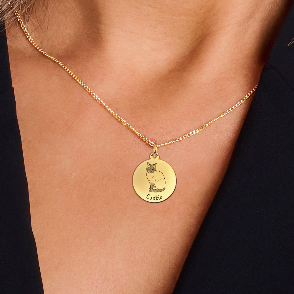 Gold pendant with cat engraving Siamese