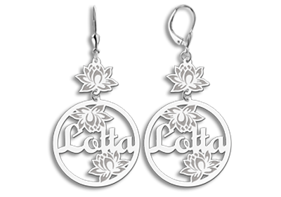 Silver personalised earrings with name and flowers
