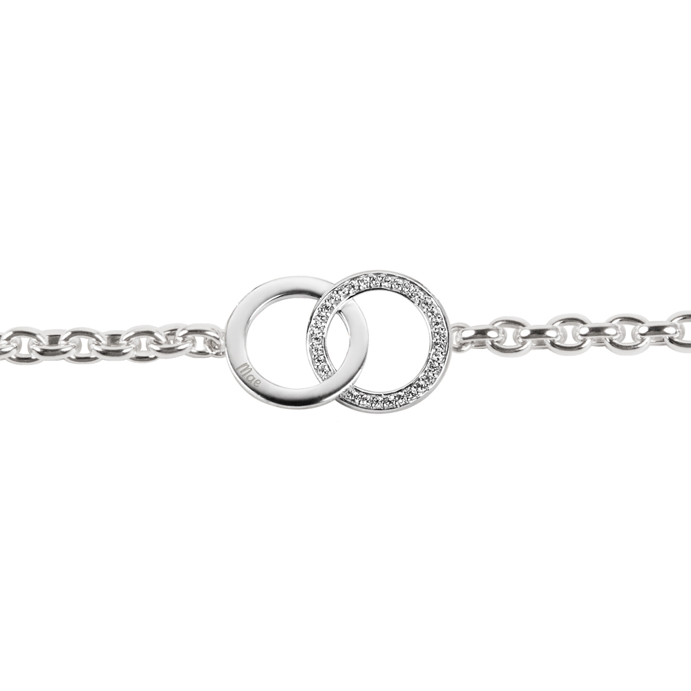 Zirconia circle bracelet with engraving