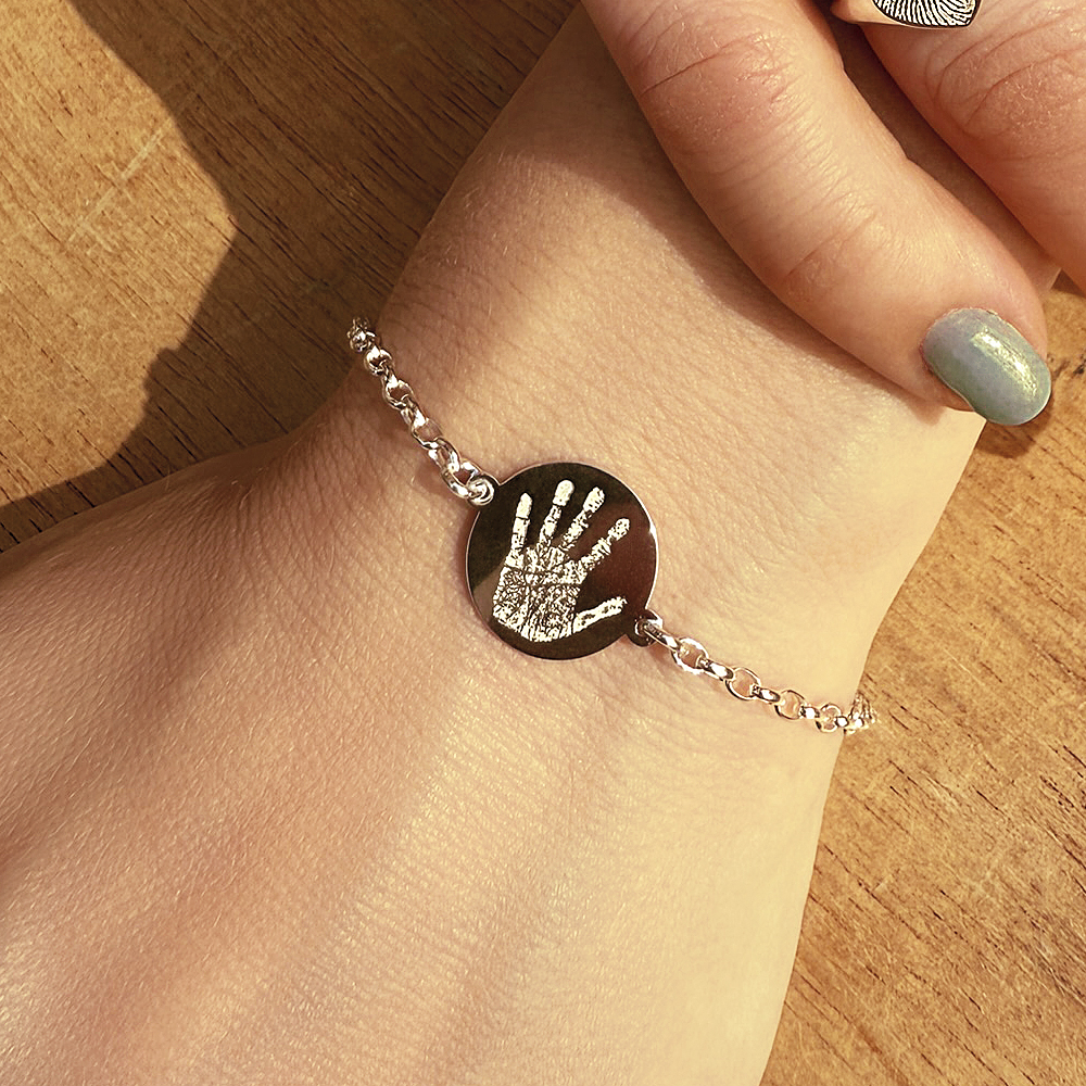 Silver fingerprint bracelet round